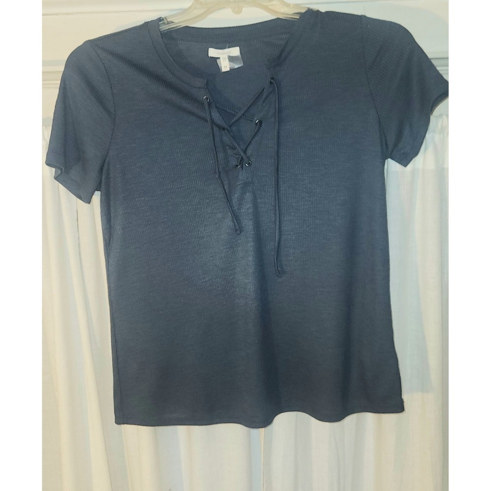 Maurices Blue Solid Knit V-Neck Lace-Up Pullover Short Sleeve T-Shirt Women's M